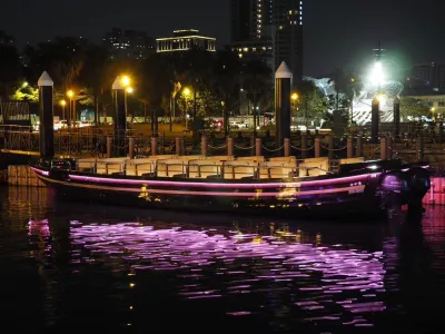 2G Night Cruise Boat on the Tainan Canal-06
