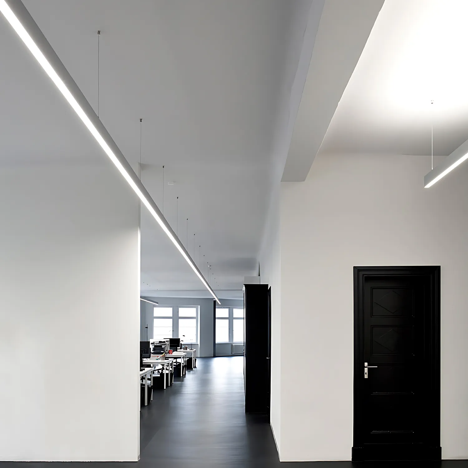 Scenario Case - LINE LINK Series Linear Lights, 150LM/W, Quick-connect, Easy to Install