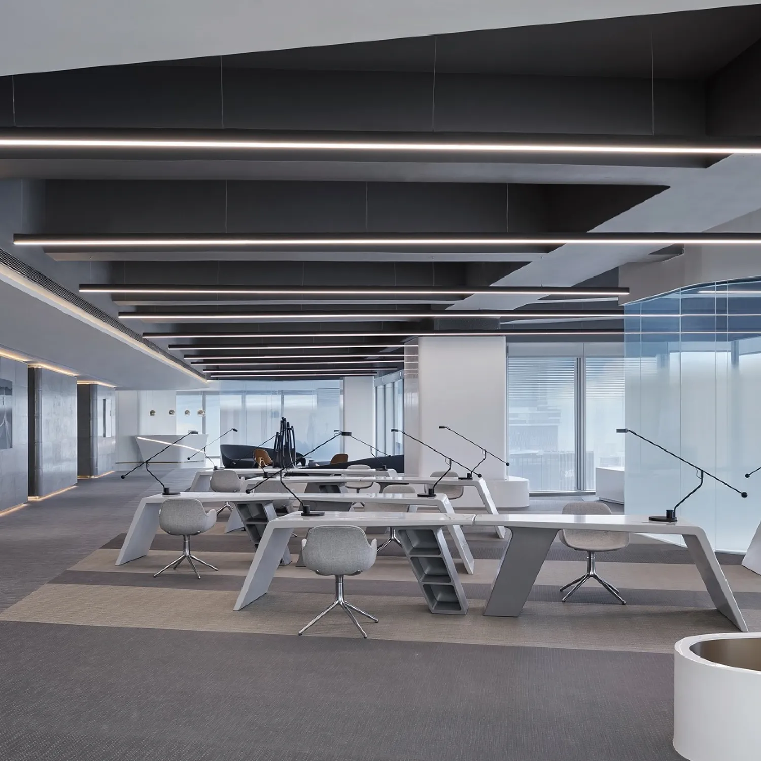 Scenario Case - LINE LINK Series Linear Lights, 150LM/W, Quick-connect, Easy to Install