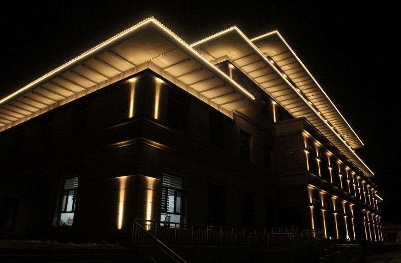 Under Eave Lighting