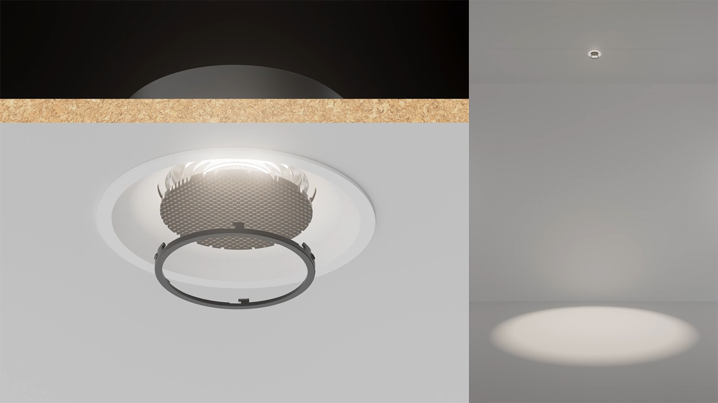 Adjustable ultra-thin recessed downlight