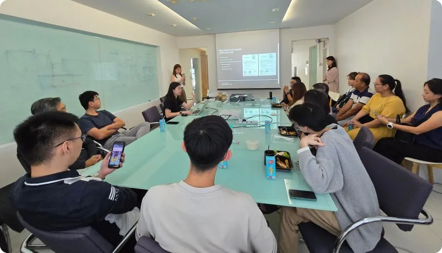 Offline Designer Salon Training - Branding - COLORS Lighting